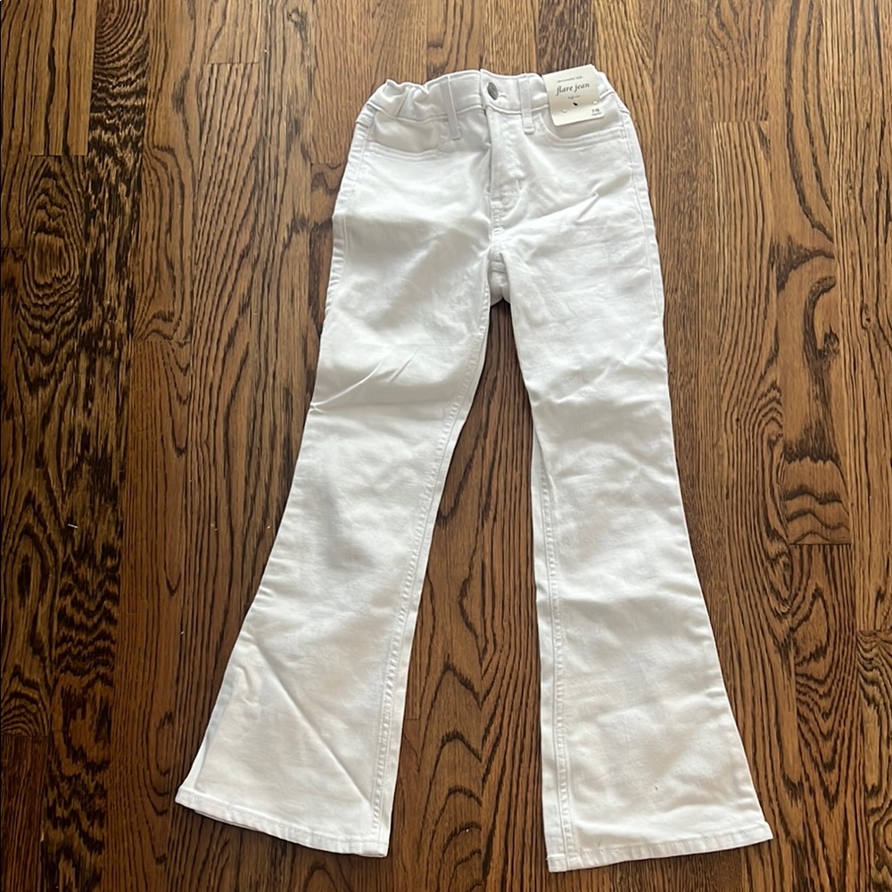 Abercrombie Kids White High Rise Flare Jeans sz 7/8 NWT